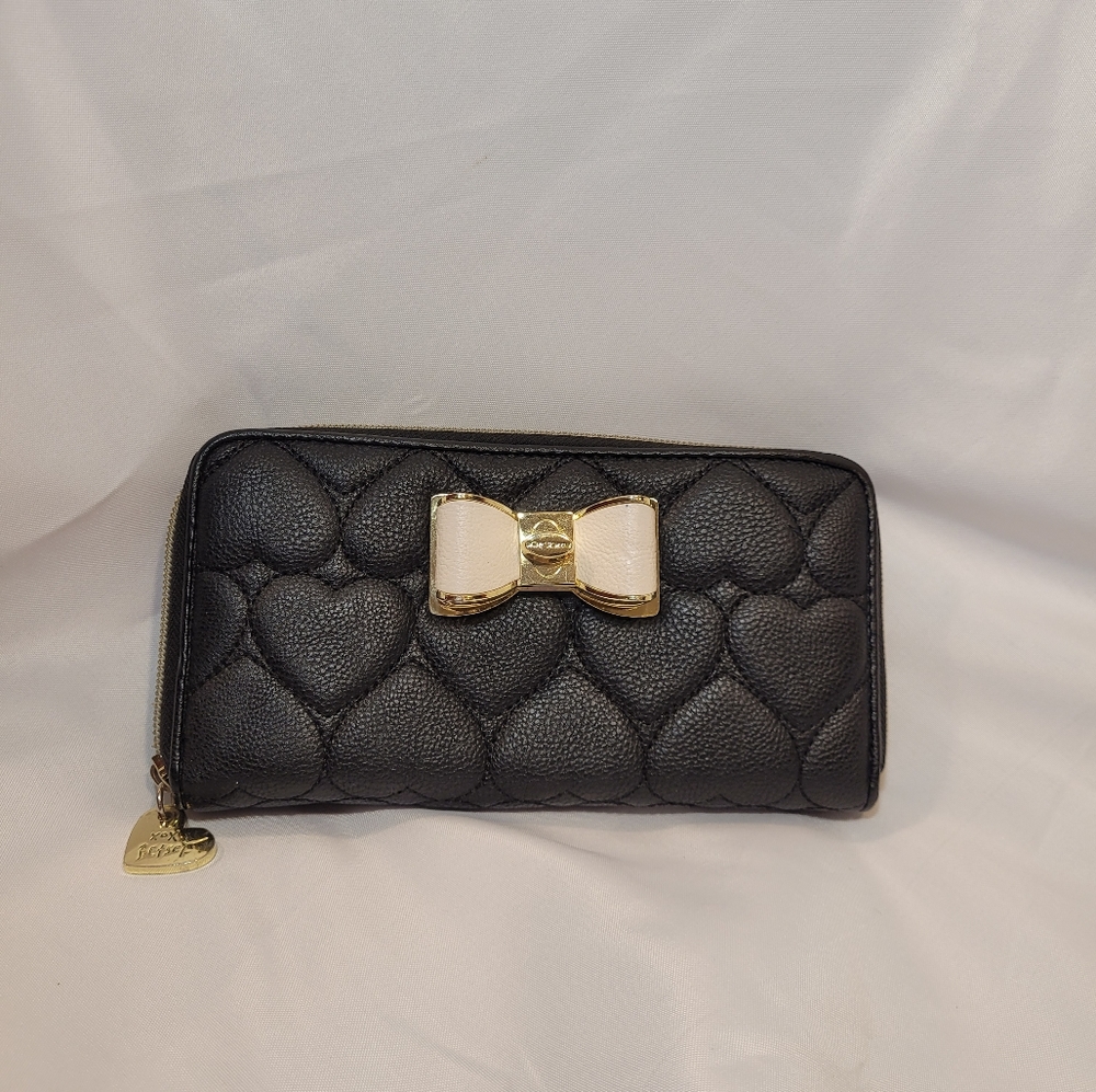 Cute Betsey Johnson Clutch
